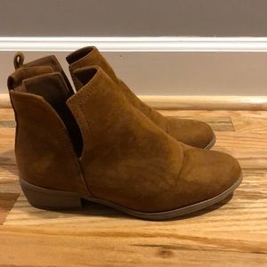 Brown suede boots. Women size 8